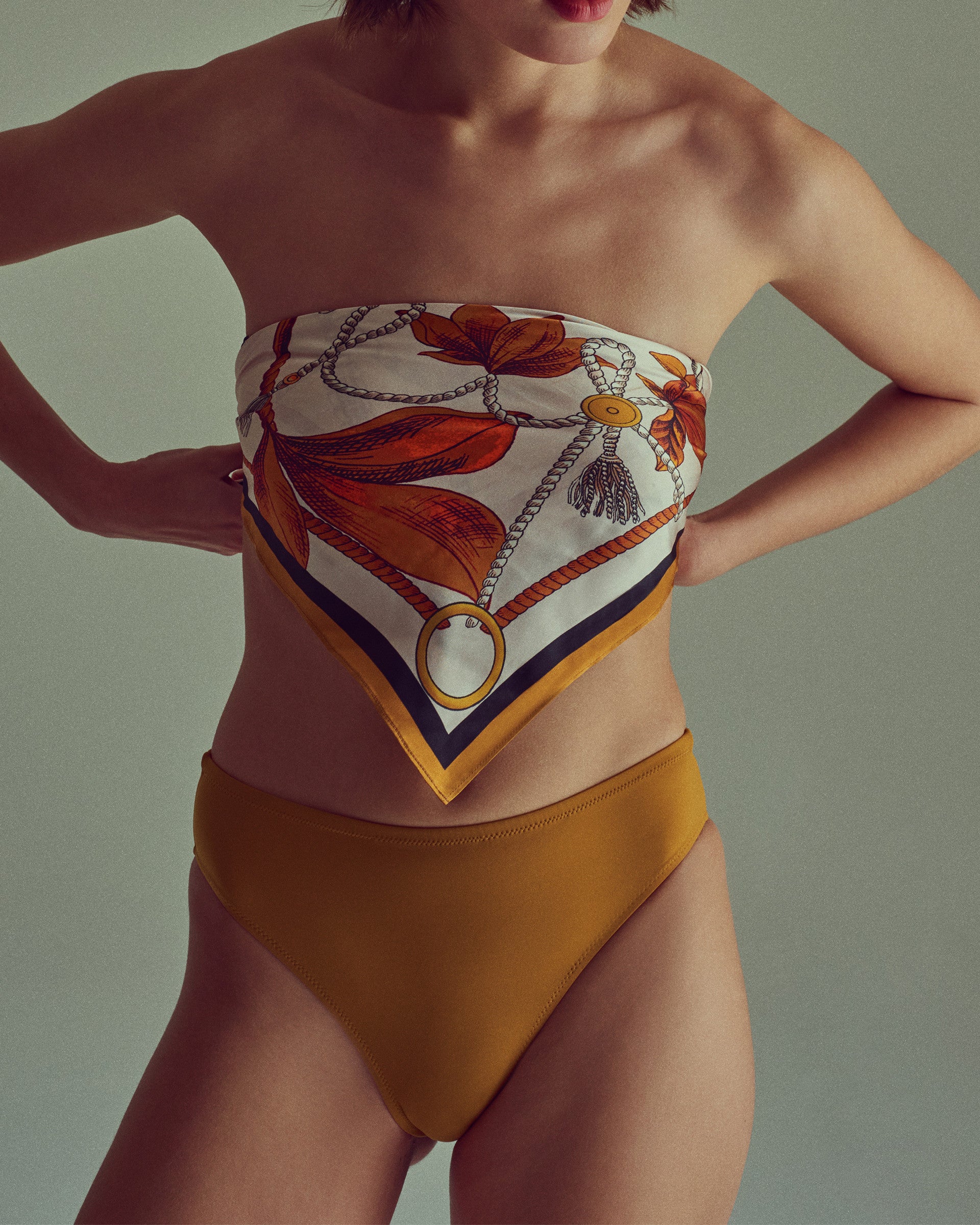 HIGH WAIST ECLIPSE