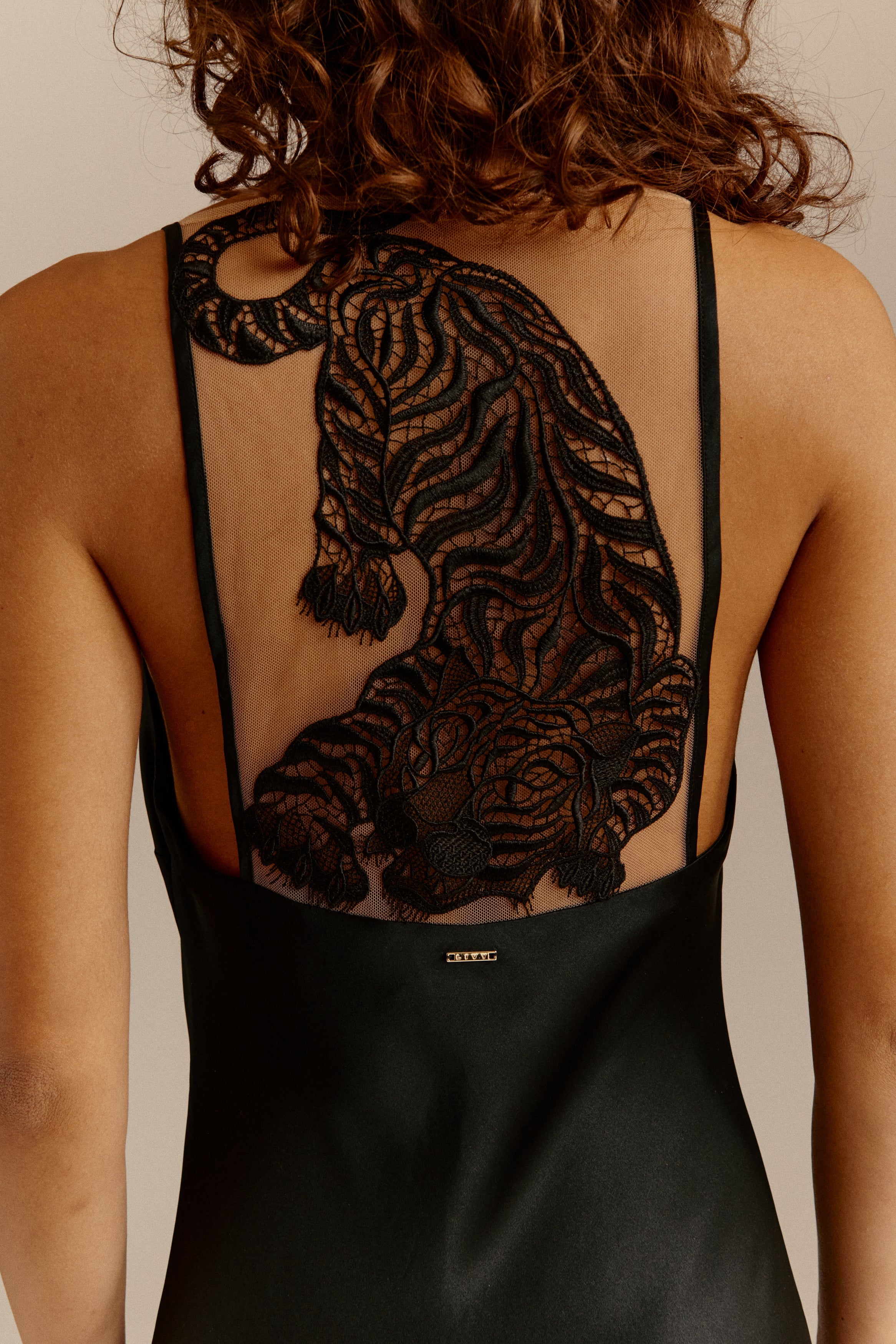 ROBE CASPIAN