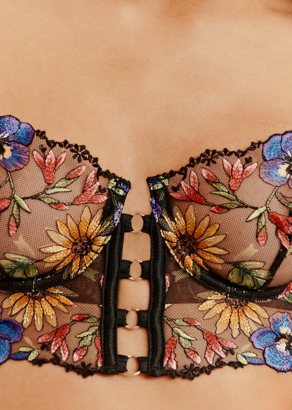 BUSTIER GIVERNI