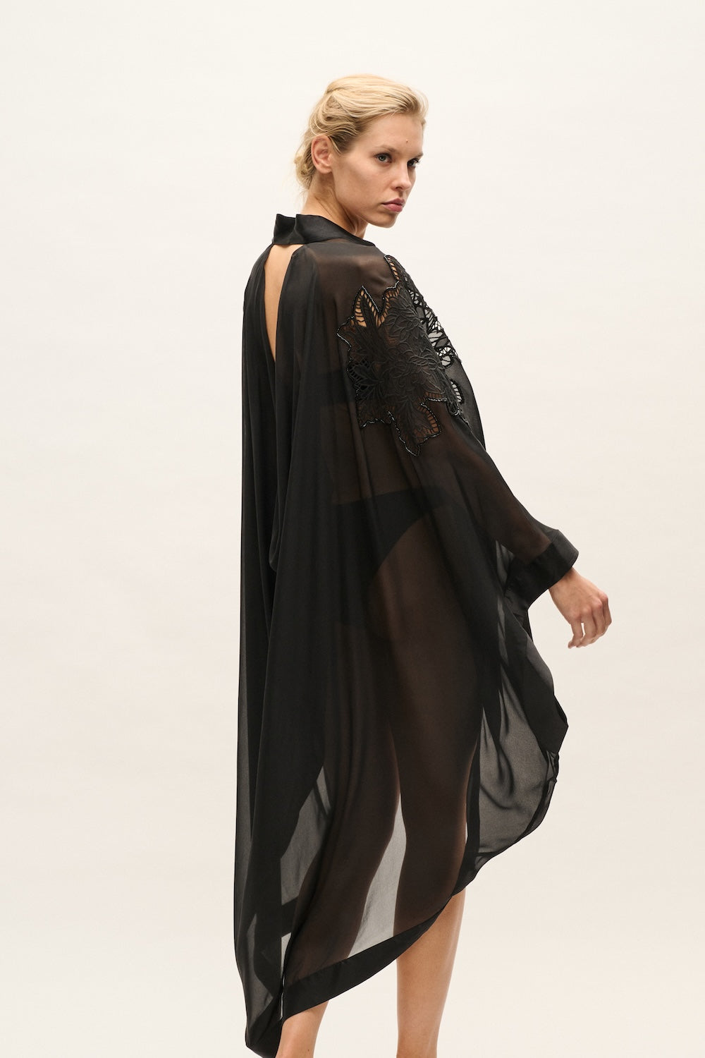 KIMONO EMPORIA