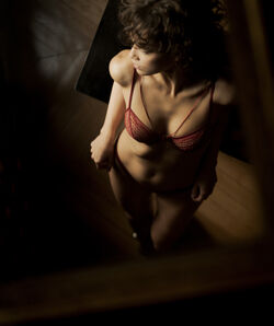 SOUTIEN-GORGE BALCONNET MONTMARTRE;${refinementColor}